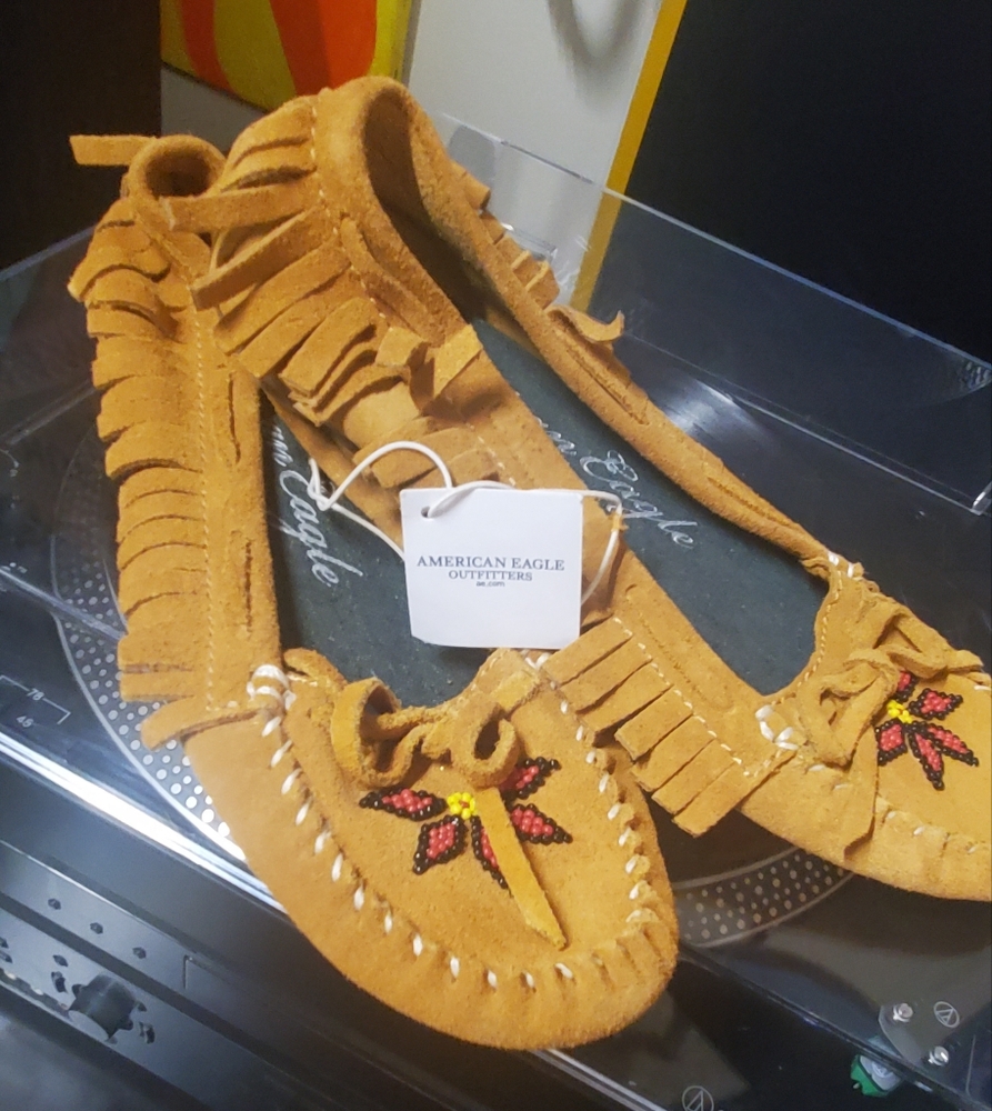 Womens NWT Moccasins